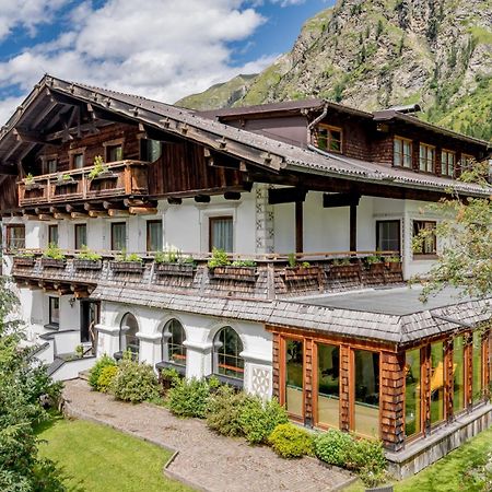 Landhaus Edelweiss Sankt Leonhard im Pitztal Exterior photo